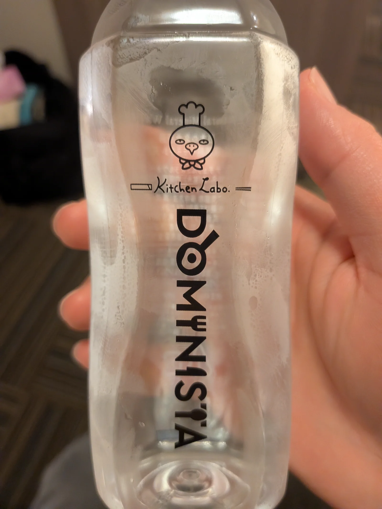 ドミニスタ（Dormy Inn）の水ボトル