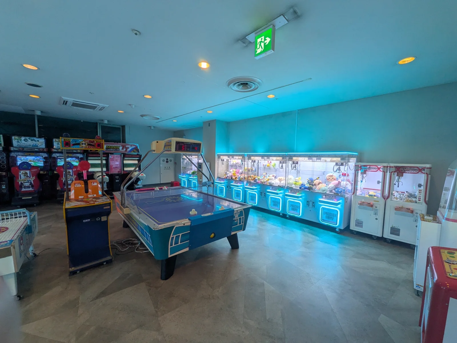 ゲームコーナーの全景