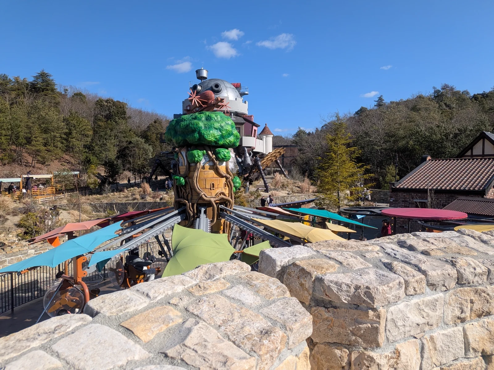 アトラクションのメリーゴーランド