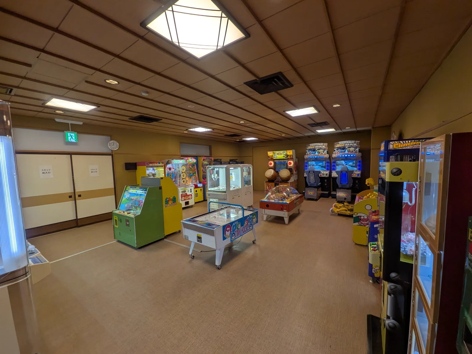ゲームセンター全体